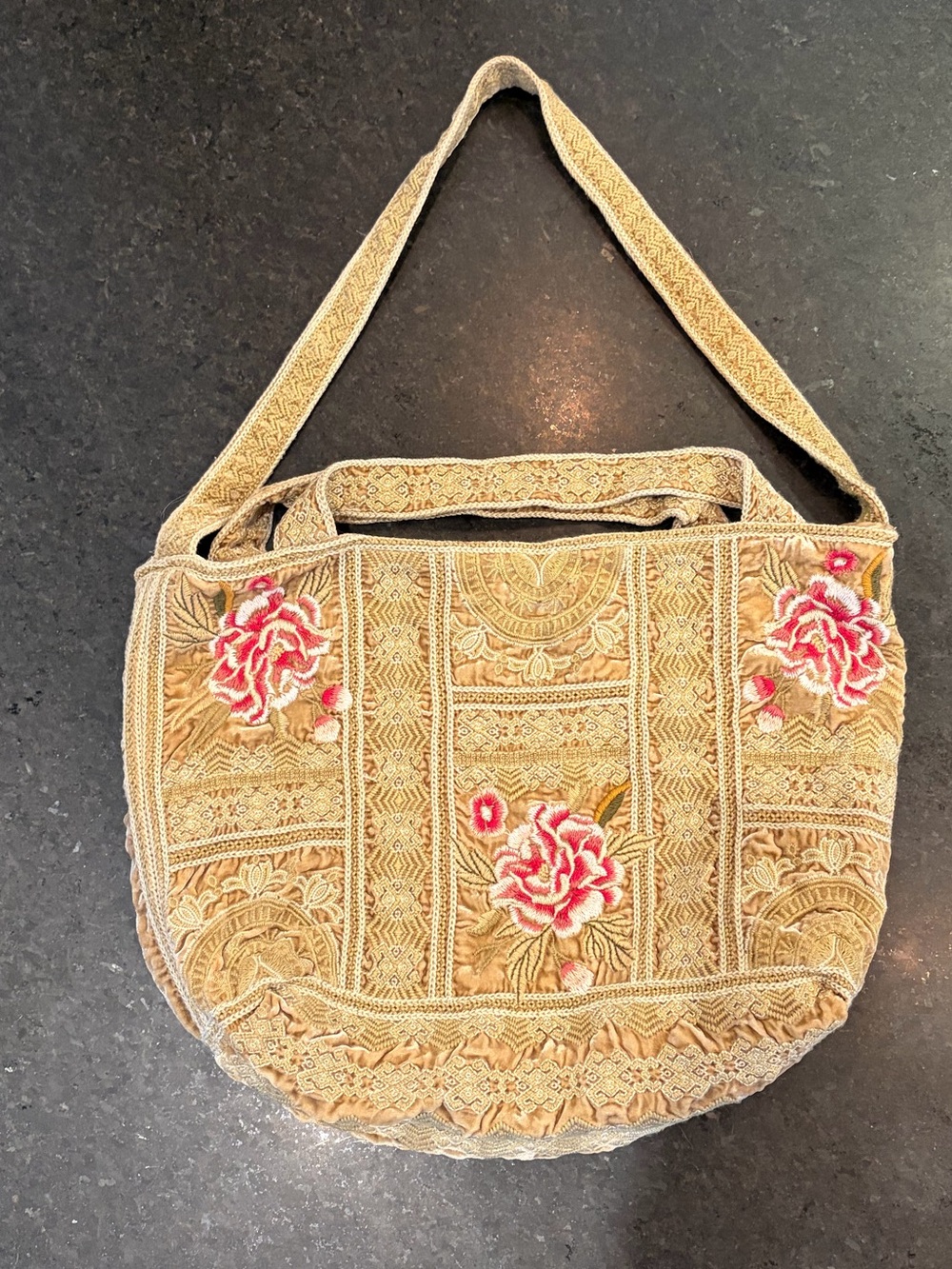 Johnny Was X Free People Summer Bloom Embroidered Floral Beige Shoulder Bag